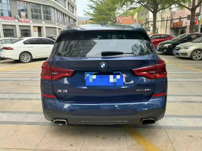 广州19年宝马X39