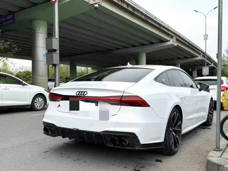 广州23年奥迪A7L3