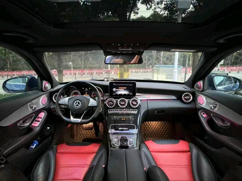 广州17年奔驰AMG4