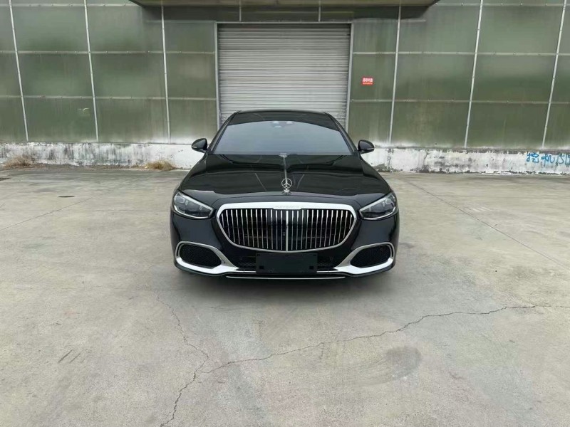 徐州22年奔驰迈巴赫S级1