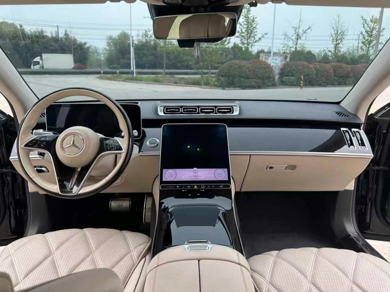 徐州22年奔驰迈巴赫S级5