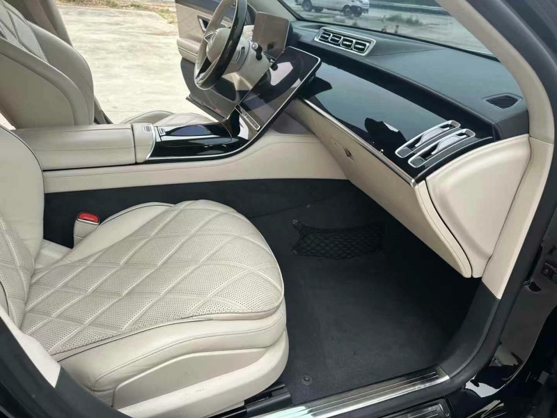 徐州22年奔驰迈巴赫S级6