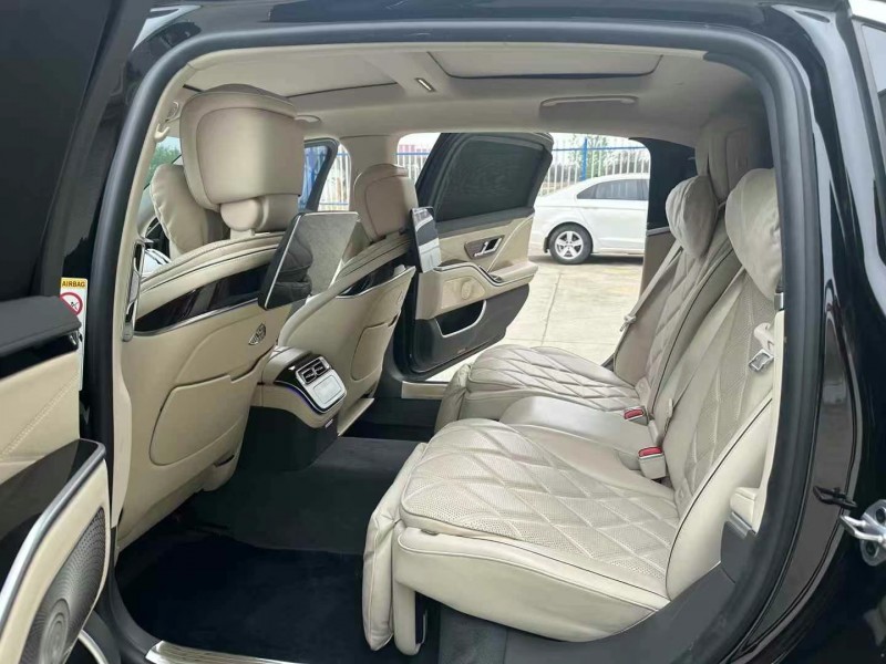 徐州22年奔驰迈巴赫S级7