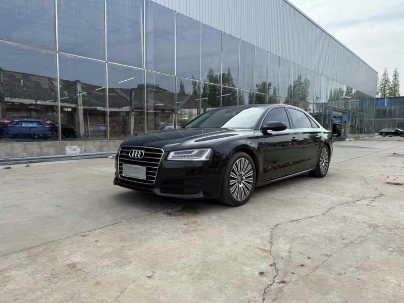 徐州18年奥迪A8L2