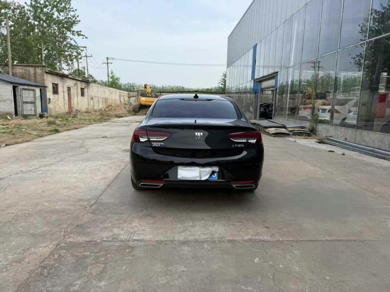 徐州24年别克君威9