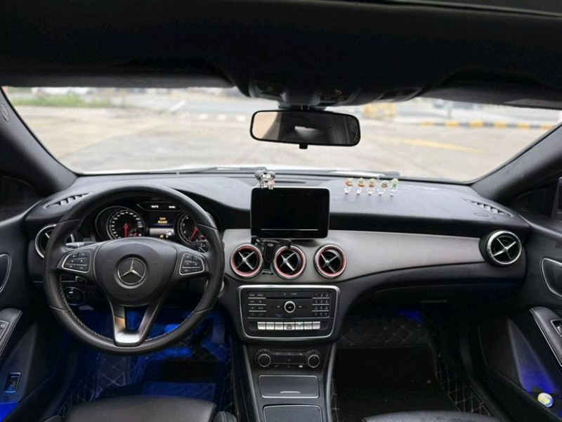 东莞16年奔驰CLA5