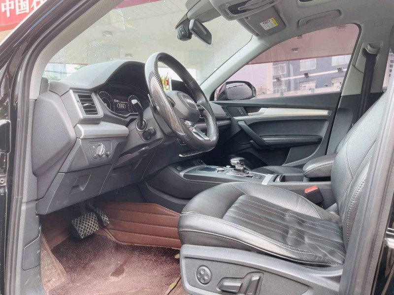 东莞20年奥迪Q54