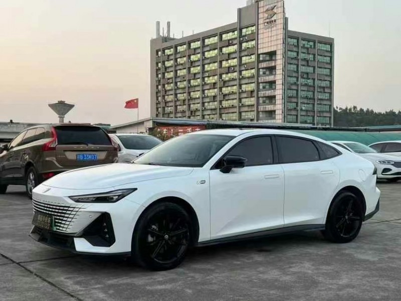 東莞23年長安汽車UNI3