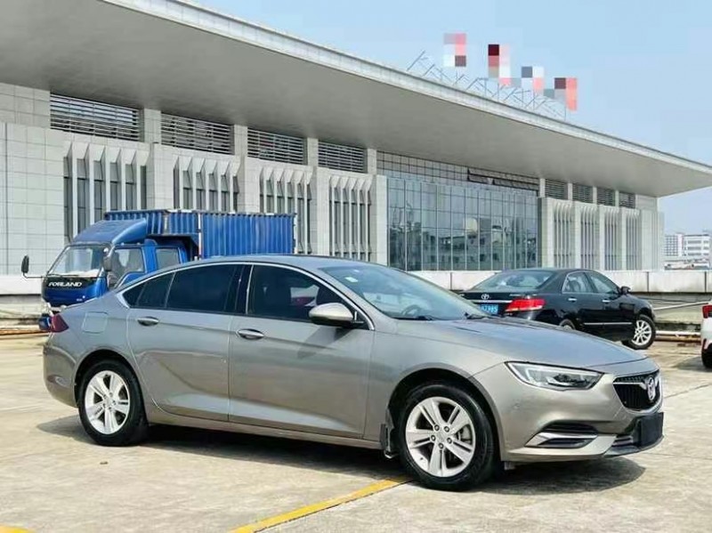 东莞20年别克威朗2