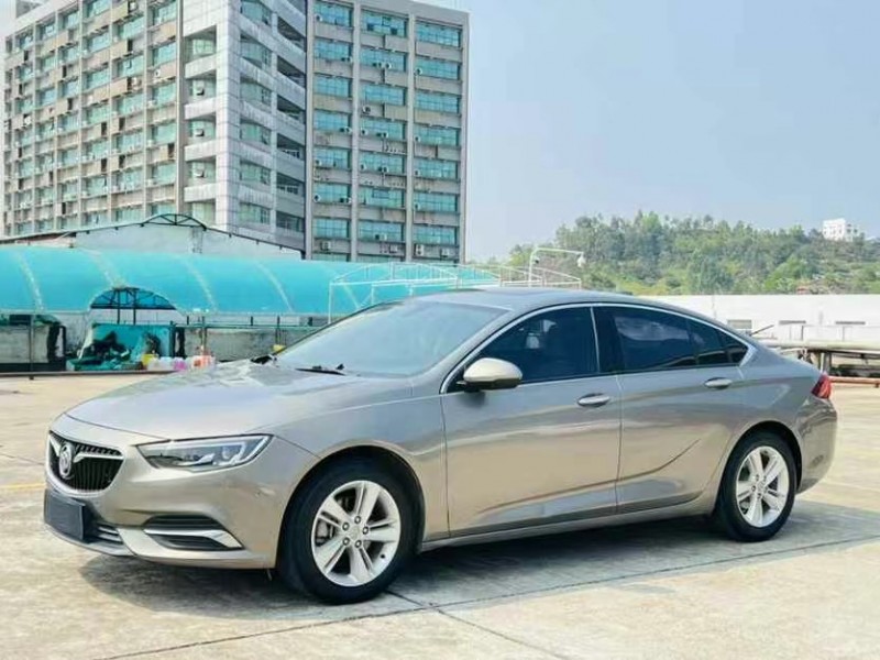 东莞20年别克威朗3