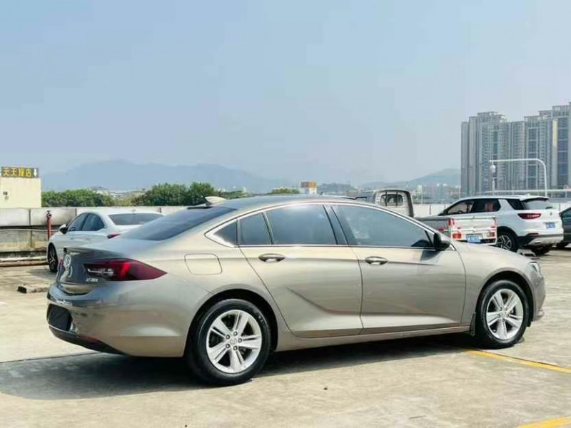 东莞20年别克威朗9