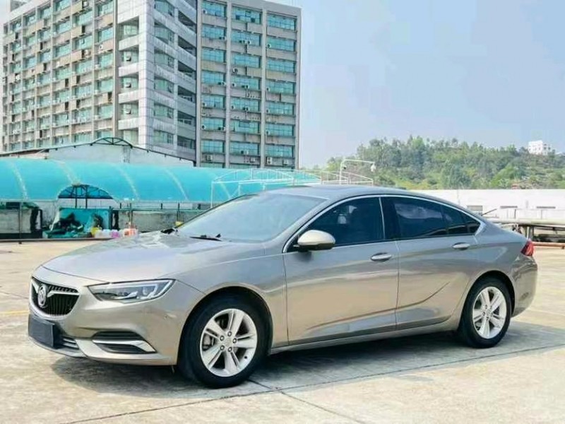 东莞18年别克君威3