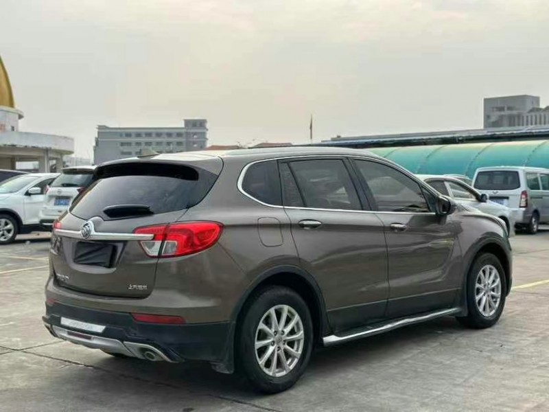 东莞16年别克昂科威9