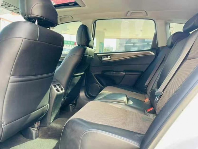 东莞18年本田杰德5