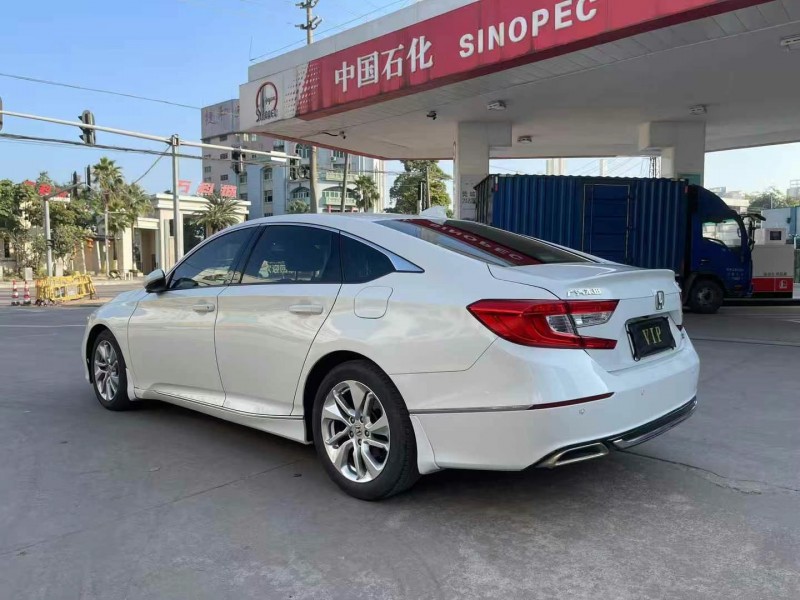 东莞20年本田雅阁7