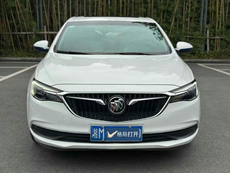 东莞18年别克英朗1