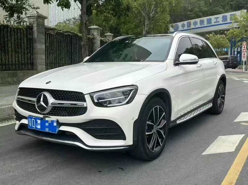 广州19年奔驰GLC3