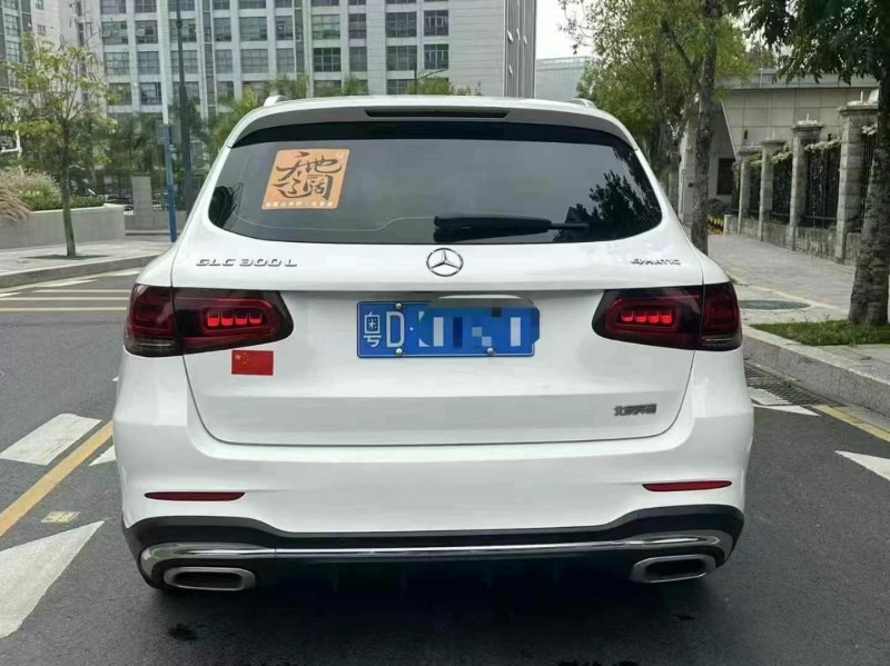 广州19年奔驰GLC9