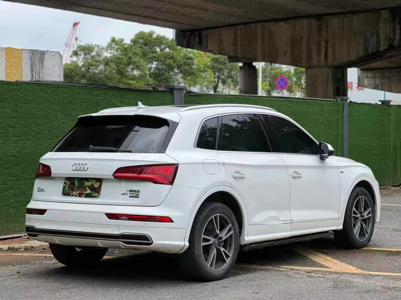 广州19年奥迪Q55