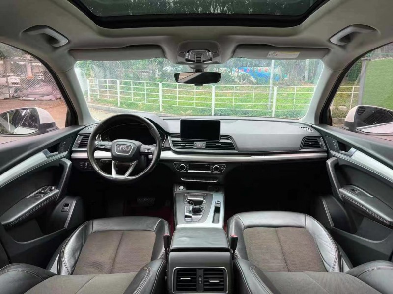 广州19年奥迪Q58