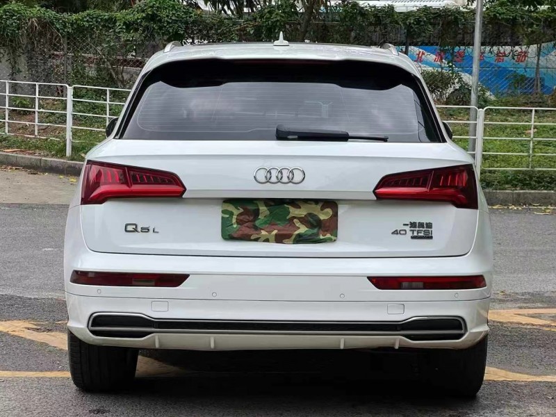 广州19年奥迪Q59