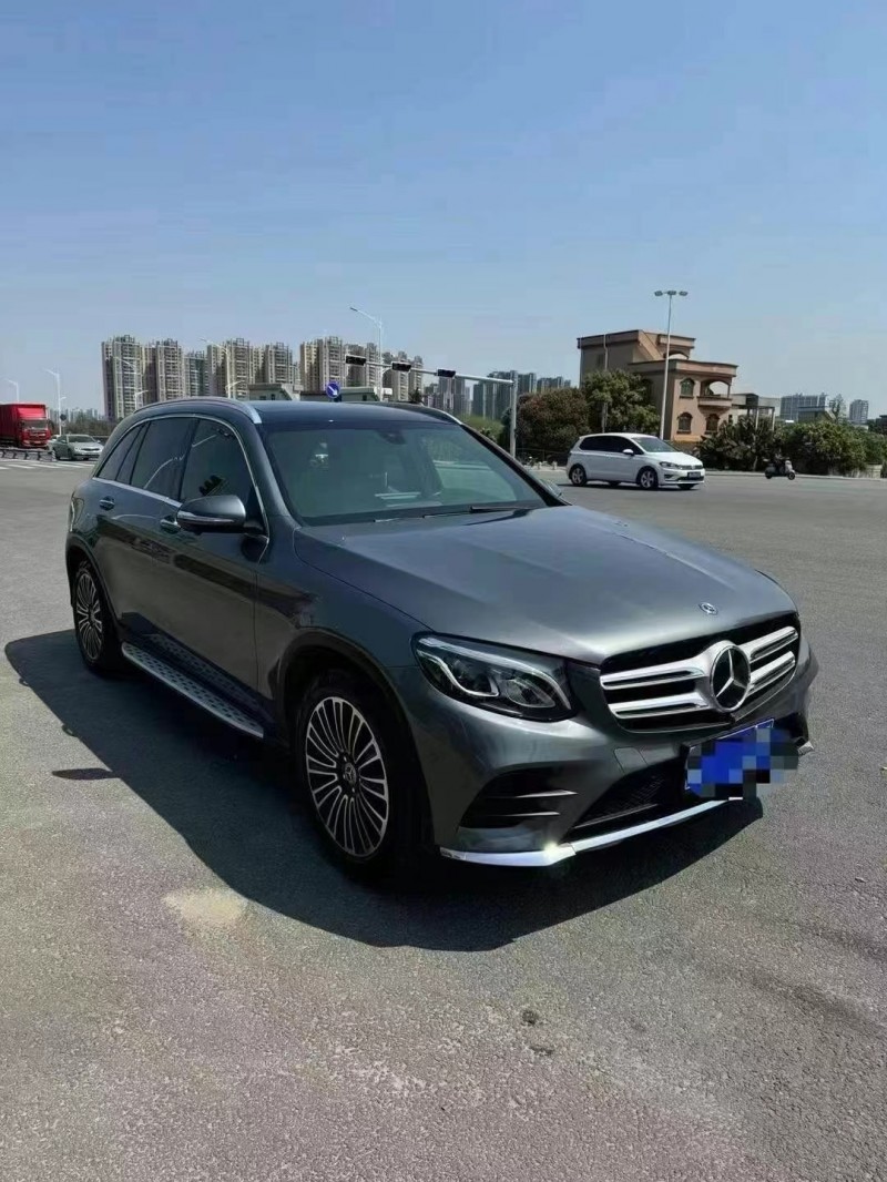 广州19年奔驰GLC3
