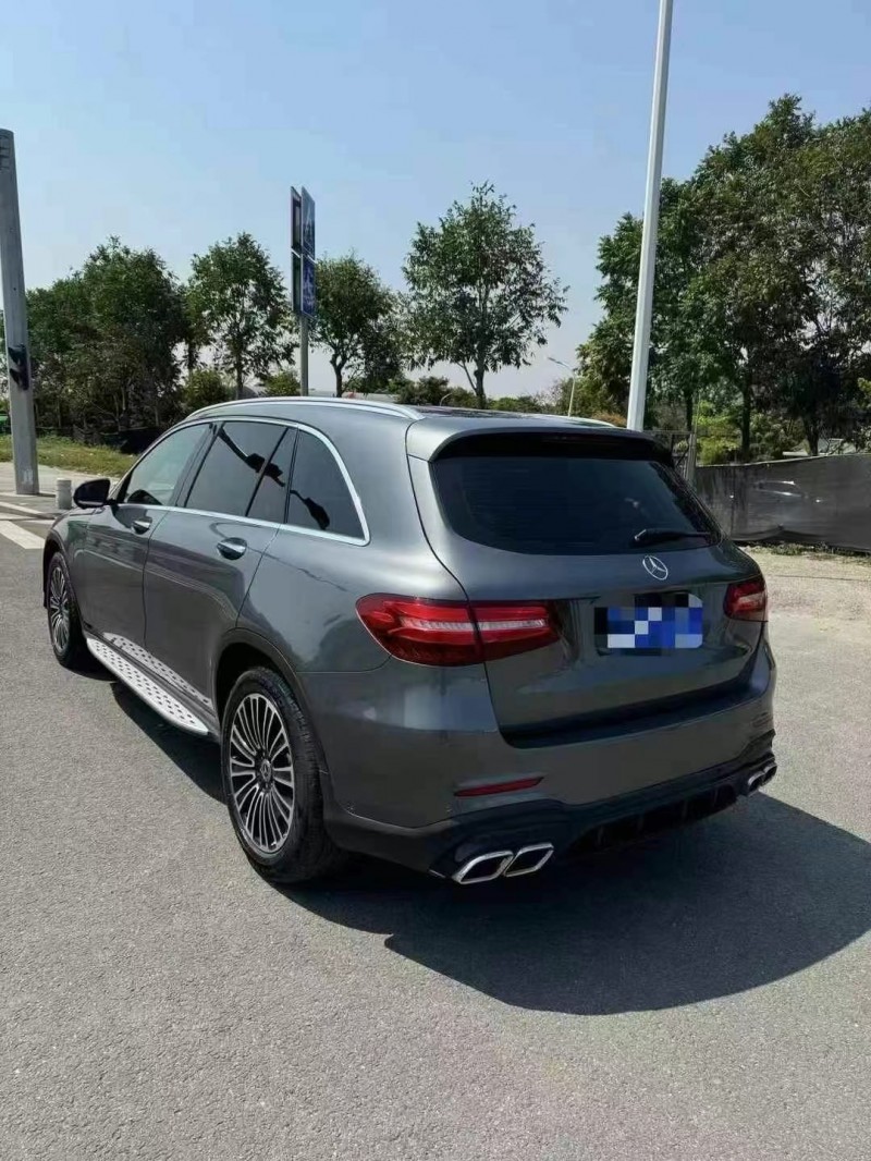 广州19年奔驰GLC8
