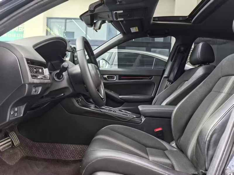 深圳22年本田思域5