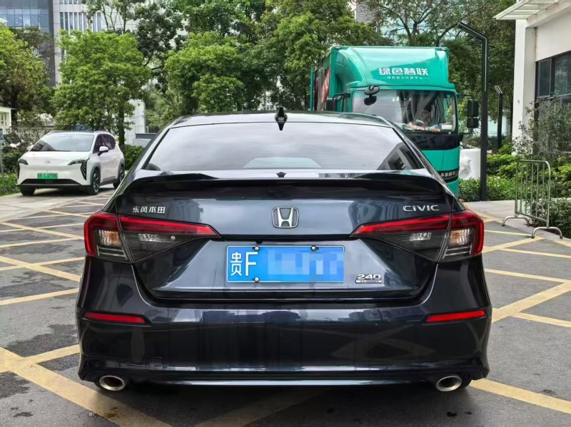 深圳22年本田思域8