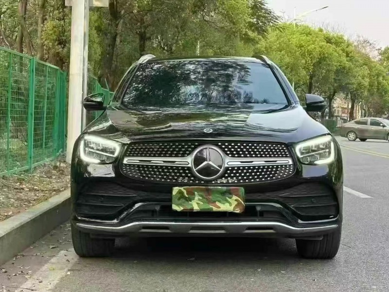 广州23年奔驰GLC1