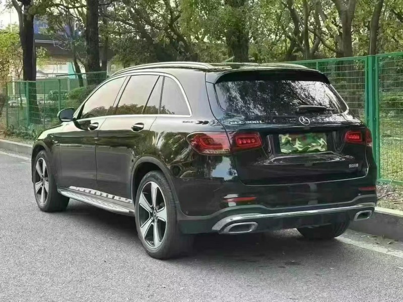 广州23年奔驰GLC7