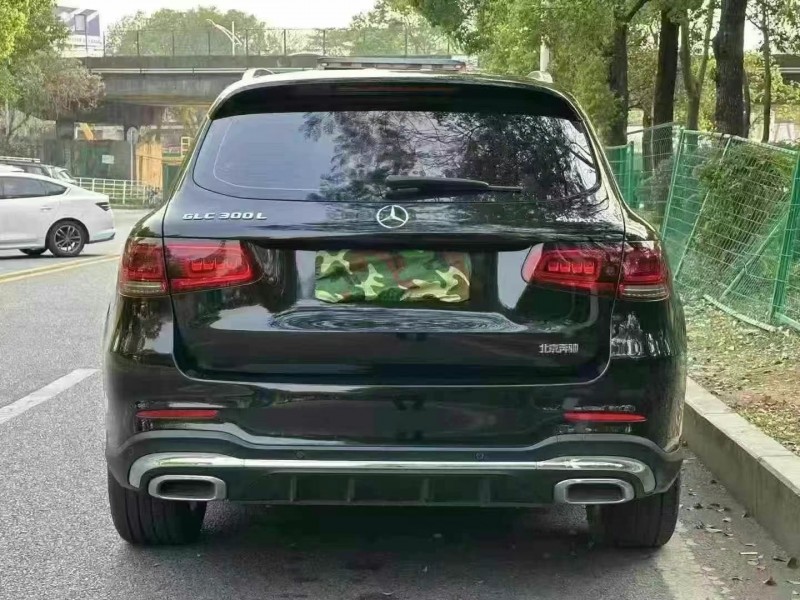 广州23年奔驰GLC9