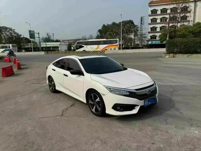 广州19年本田思域2