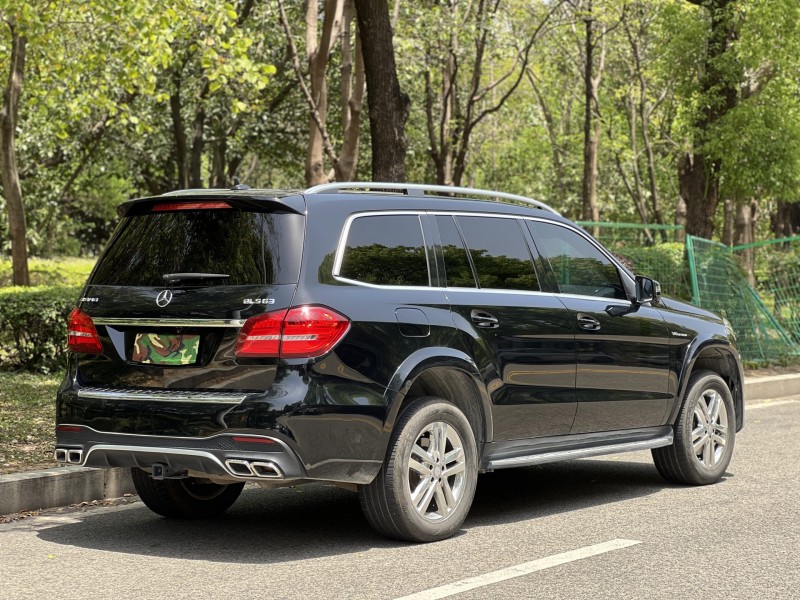 东莞15年奔驰GL8