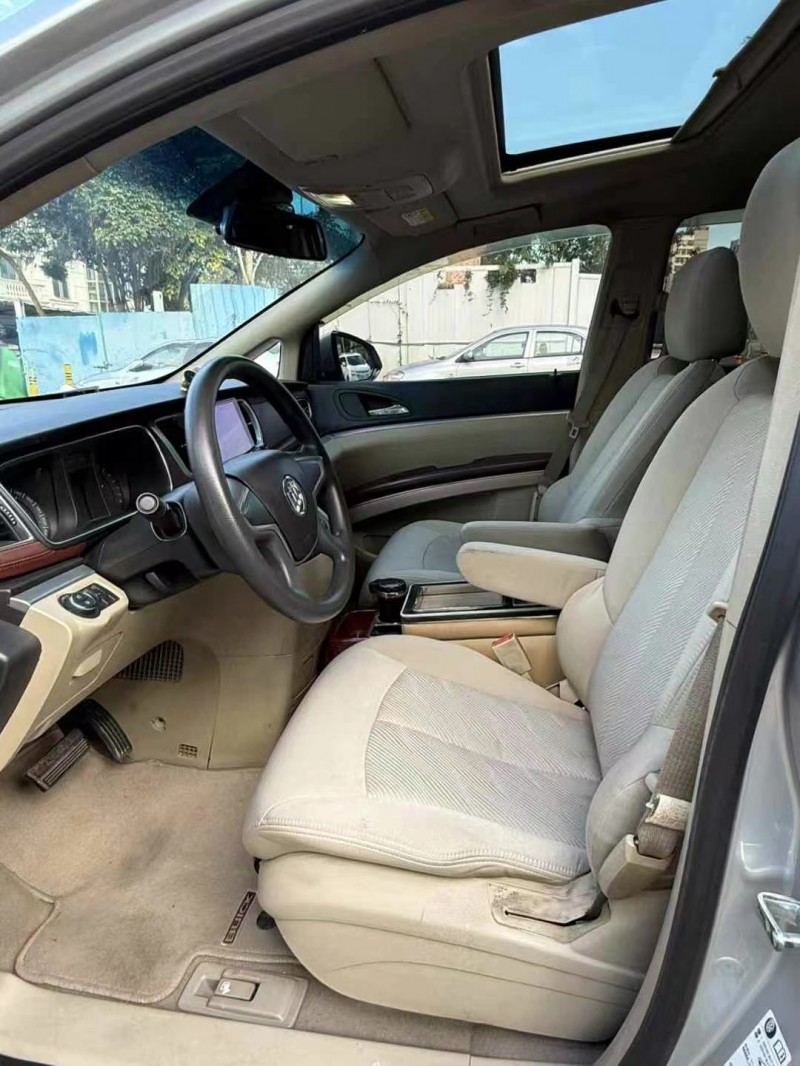 广州16年别克GL87