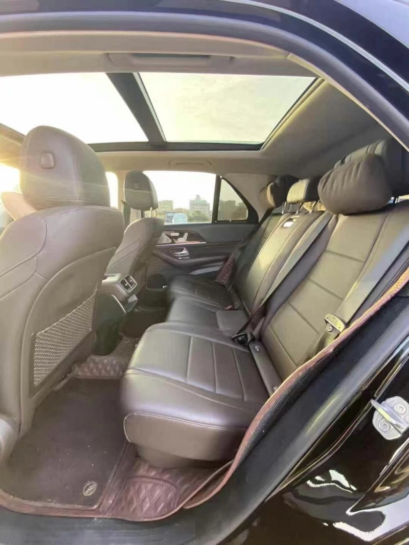 广州21年奔驰GLE8