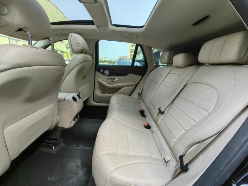 广州19年奔驰GLC5