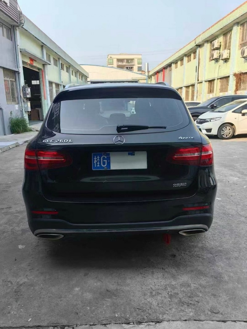 广州19年奔驰GLC9