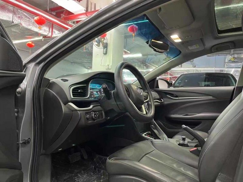 广州19年别克英朗6