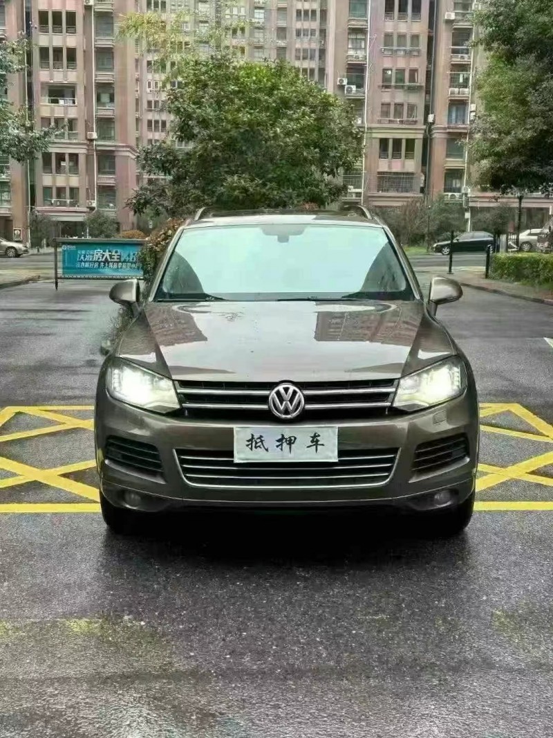 广州13年大众途锐1