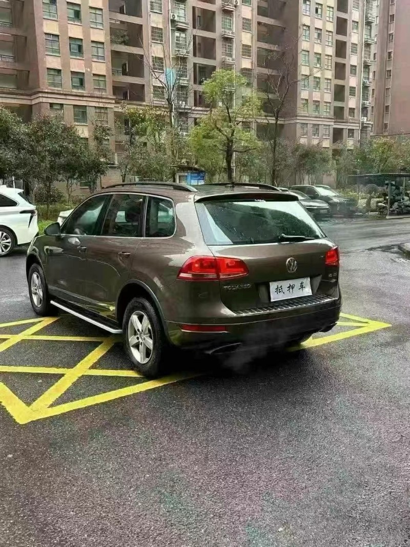 广州13年大众途锐3
