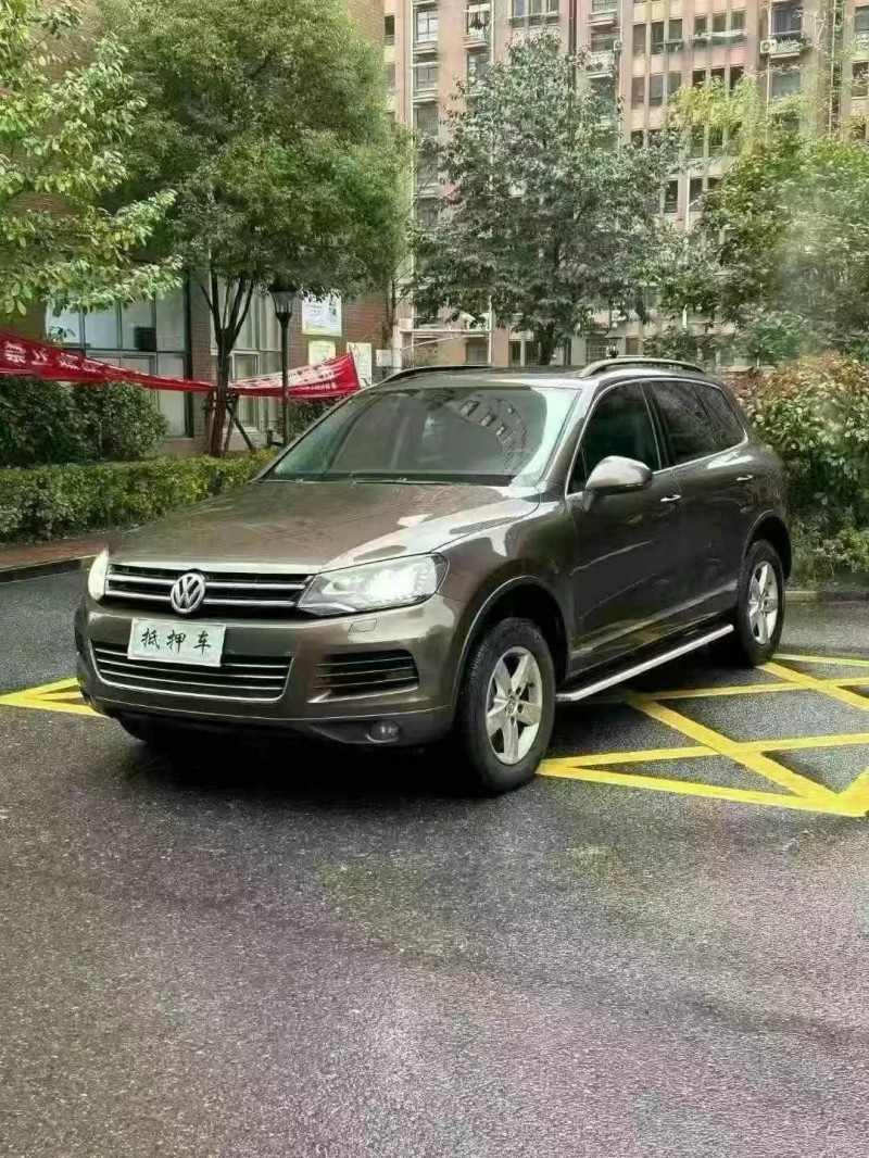 广州13年大众途锐4