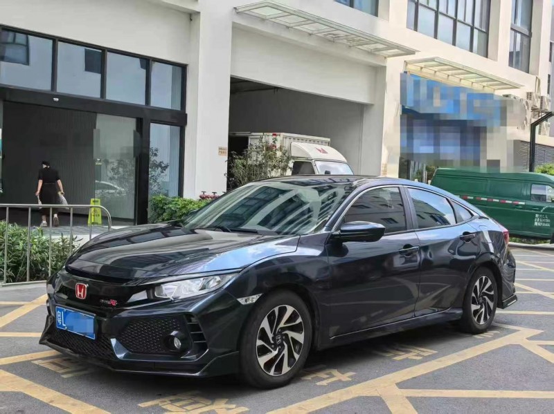 广州18年本田思域2