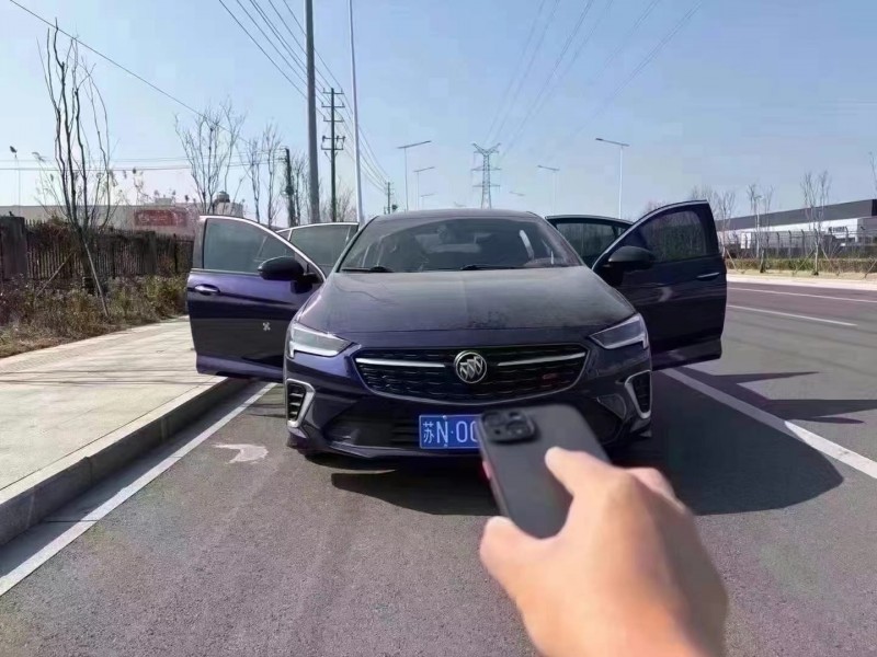 徐州20年别克君威1