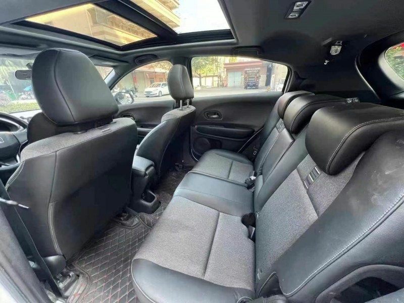 东莞22年本田XRV8