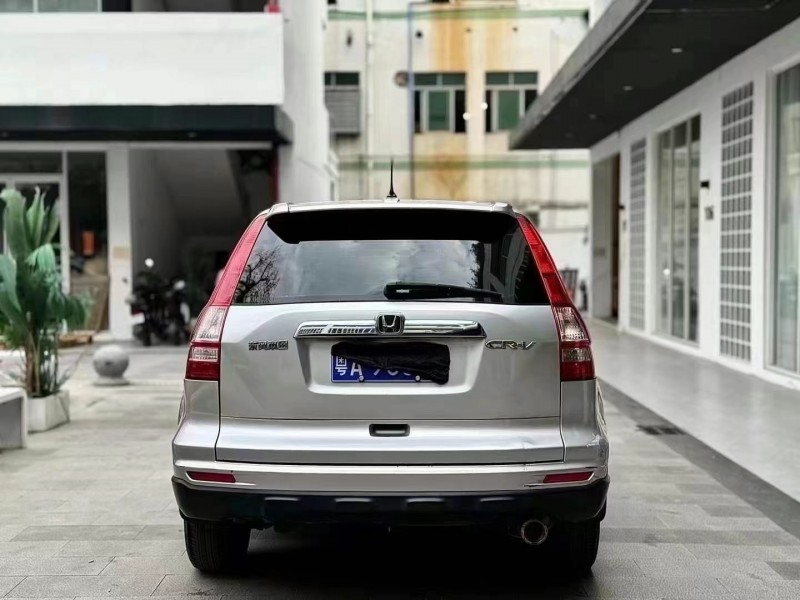 广州10年本田CRV8