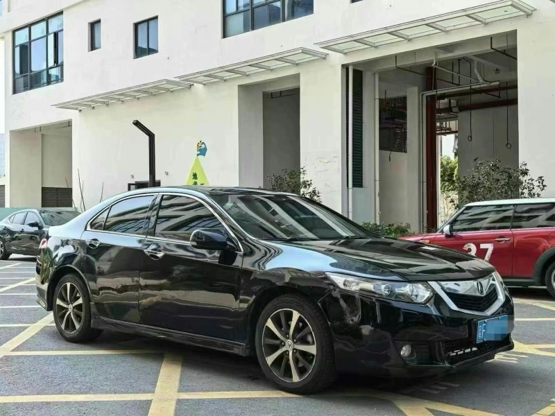 广州12年本田思铂睿3