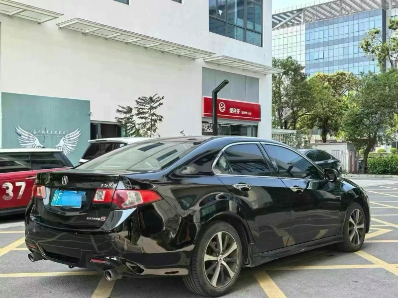 广州12年本田思铂睿7