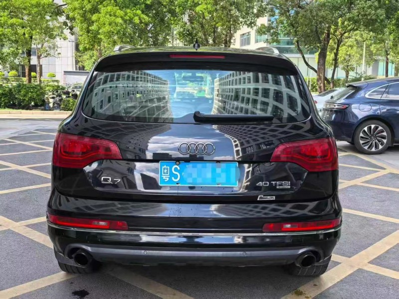 广州13年奥迪Q79