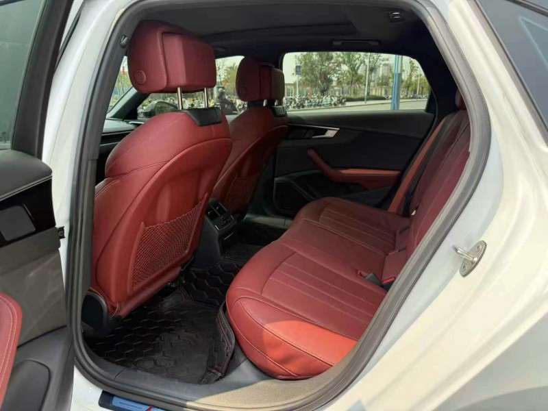 东莞23年奥迪A4L4